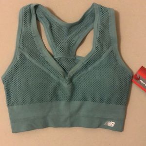 NWT New Balance Teal Razorback Sports Bra